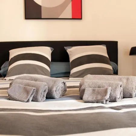 Apartamento Centre-ville 117m2 - Grande Terrasse - 2 - 2 Grand Lits - 1 Canape Lit