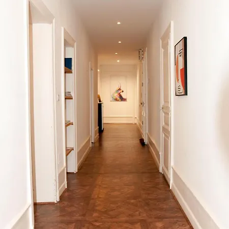 Apartamento Centre-ville 117m2 - Grande Terrasse - 2 - 2 Grand Lits - 1 Canape Lit