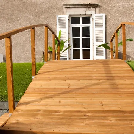Apartamento Centre-ville 117m2 - Grande Terrasse - 2 - 2 Grand Lits - 1 Canape Lit Aurillac